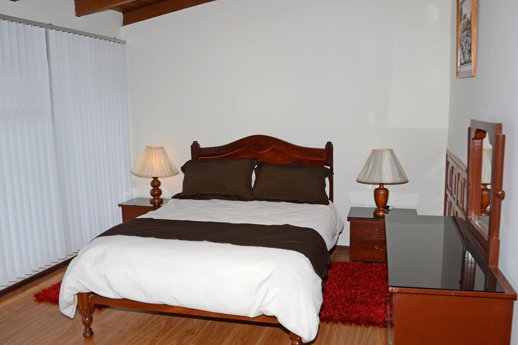 Aparthotel Amaranta キト エクステリア 写真